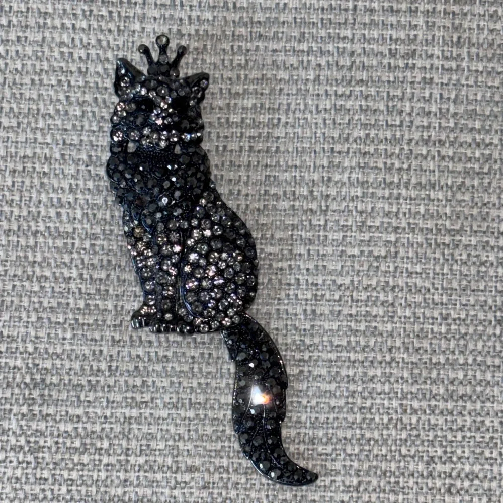 Vintage Black Cat Brooch Rhinestone Diamond Royal‎ Goth Whimsigoth